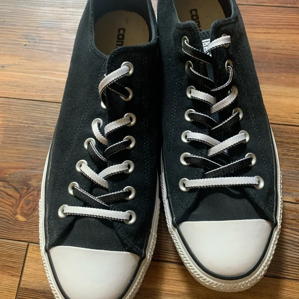 Converse All-Star Low Top Chuck Taylor Suede Leather Twilight Black 11.5M 13.5F